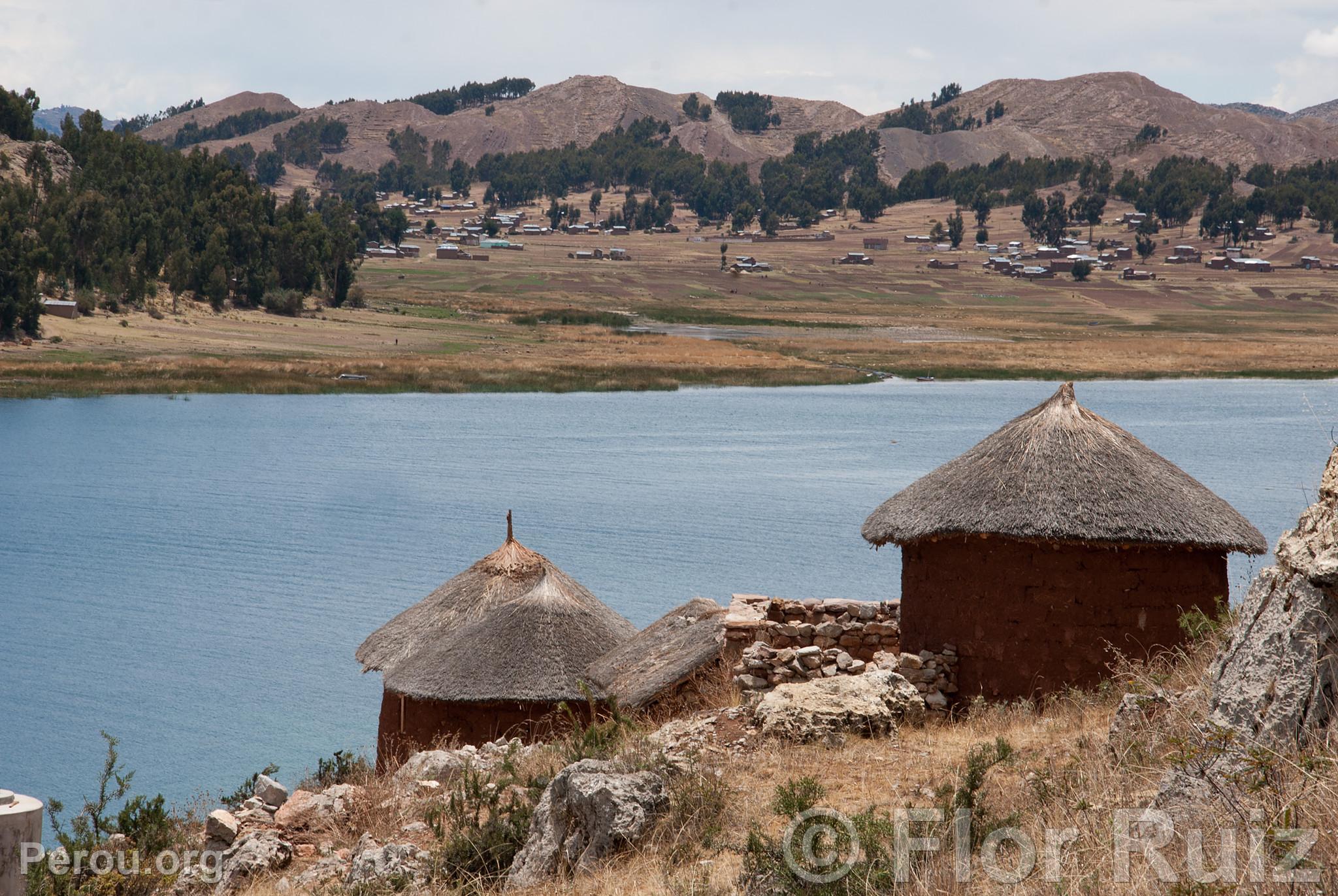 le Tikonata sur le lac Titicaca