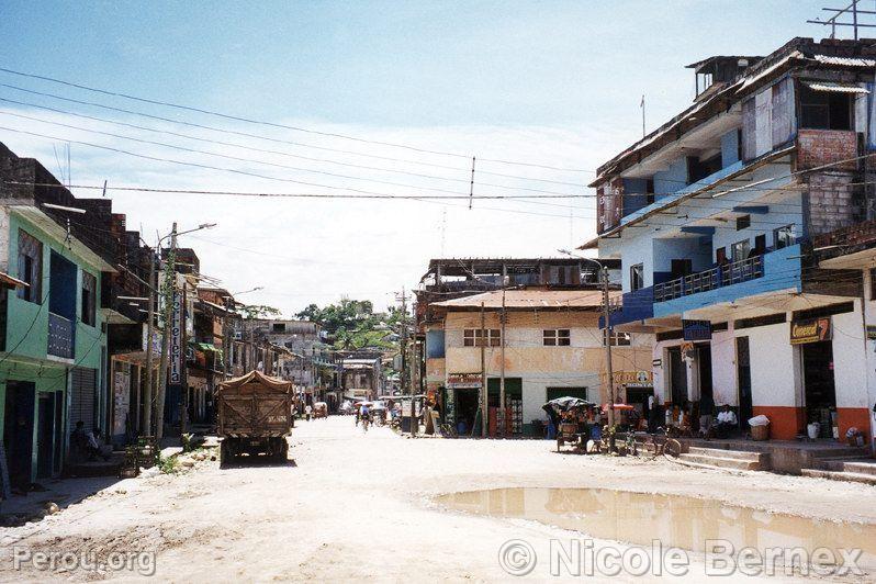 En direction de Pucallpa, Aguayta