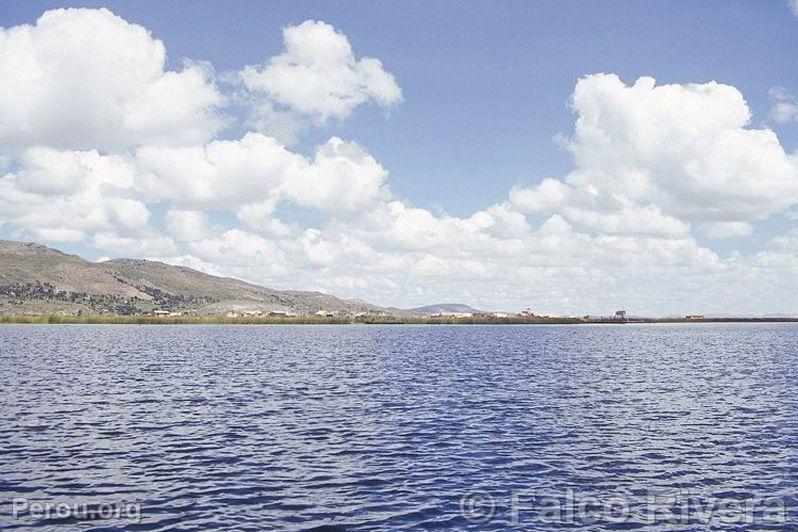 Vue sur le lac Titicaca