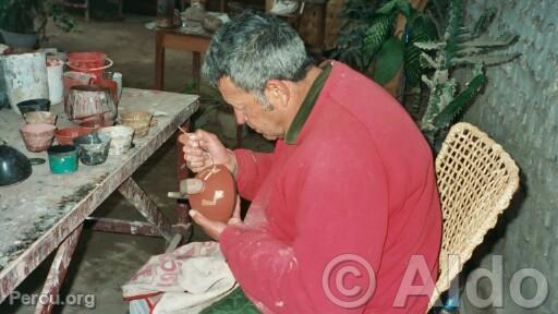 Fabrication artisanale des cramiques de Nazca