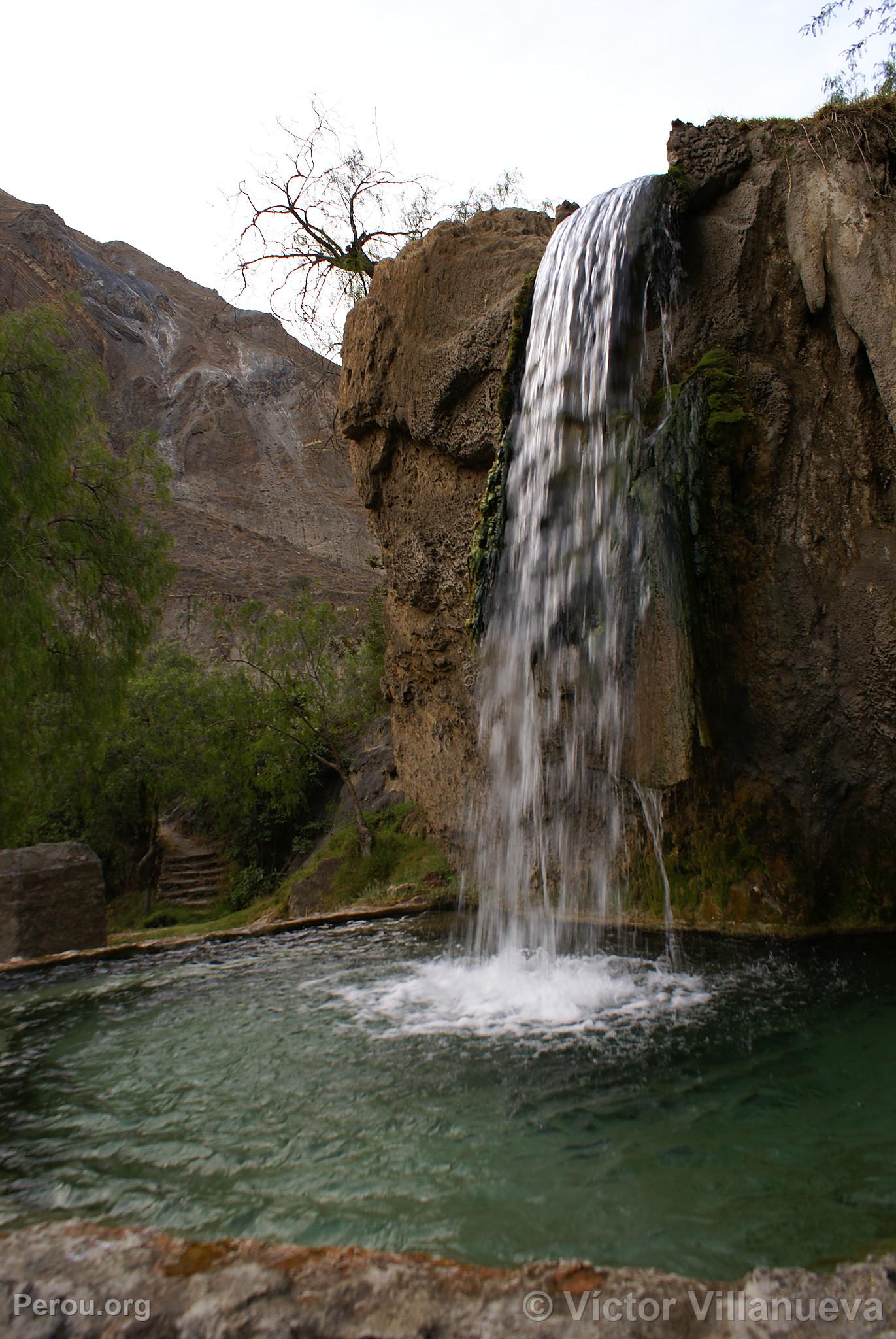 Bains thermaux de Churn