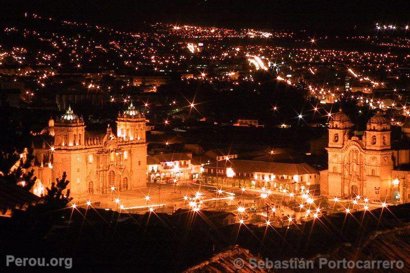 Ville de Cuzco de nuit