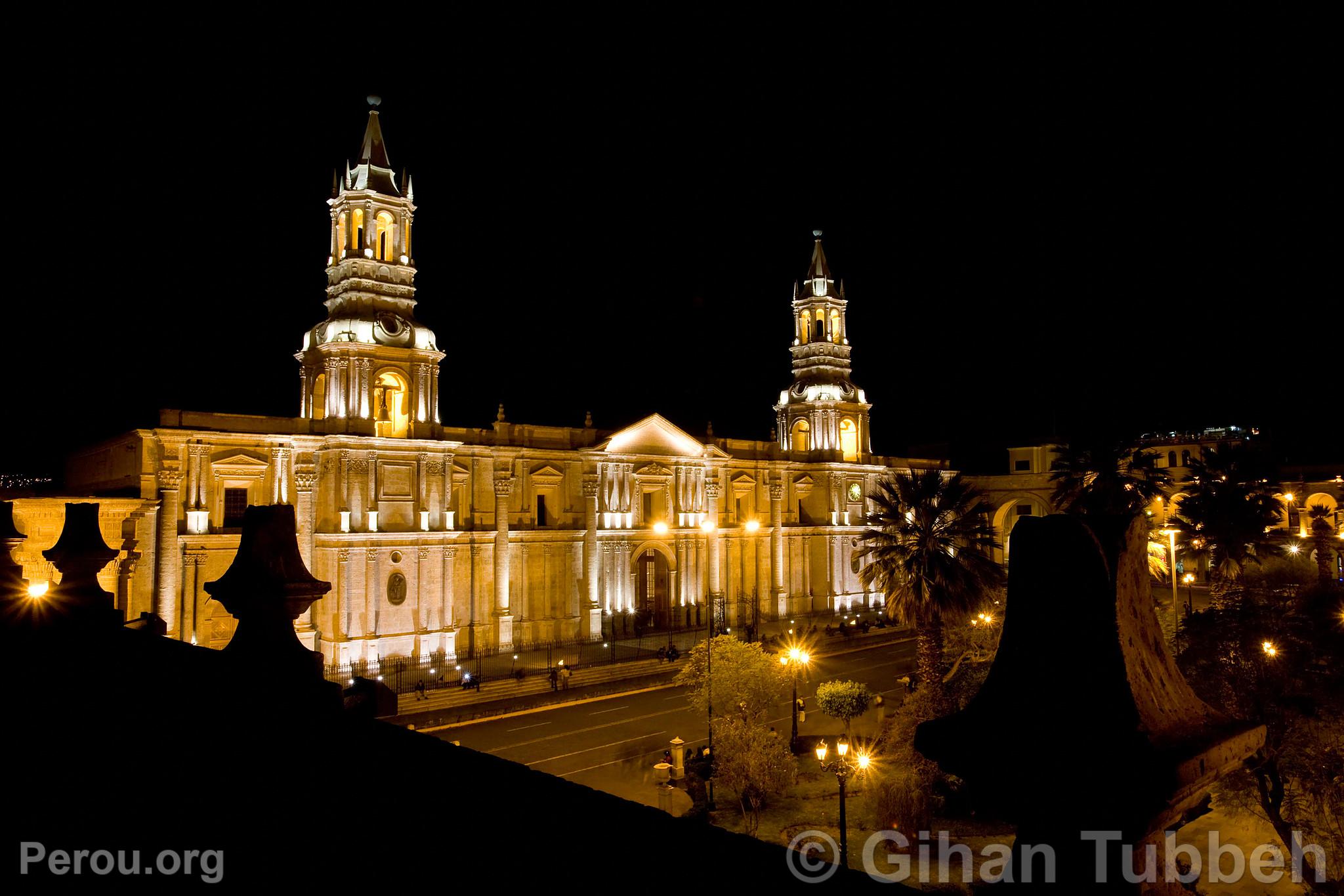 Place d'Armes et Cathédrale d'Arequipa