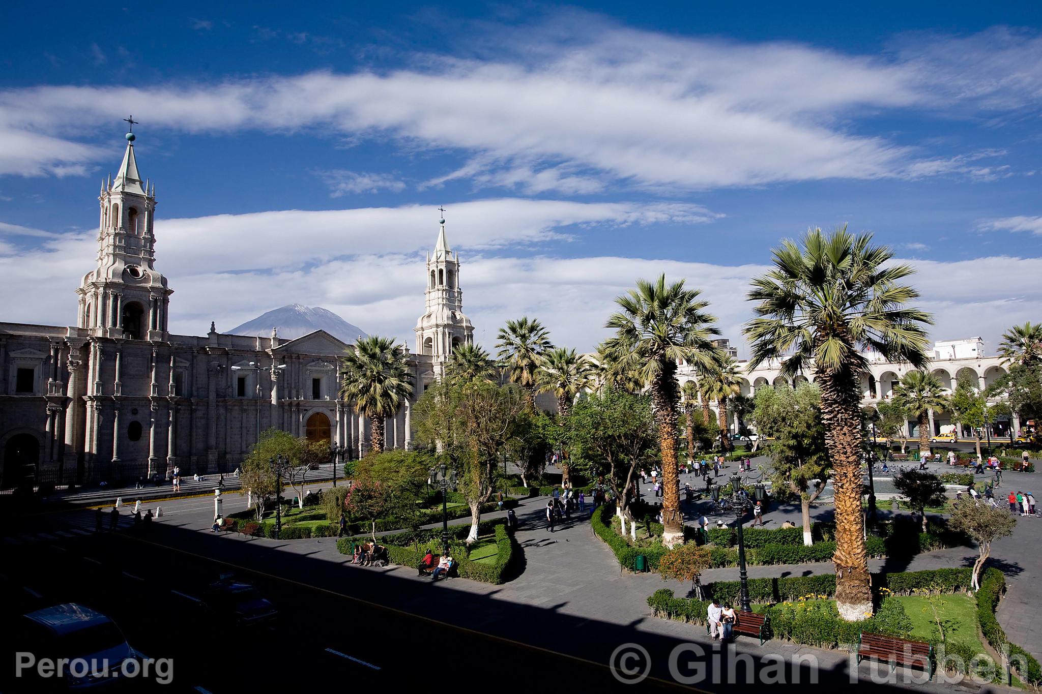 Place d'Armes et Cathédrale d'Arequipa