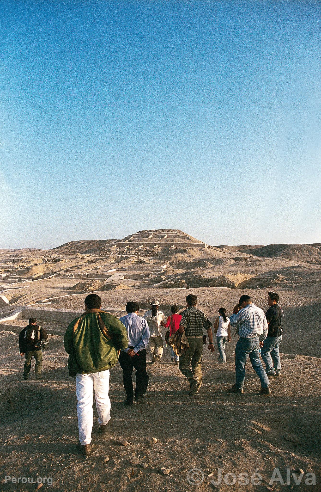 Touristes à Cachuachi