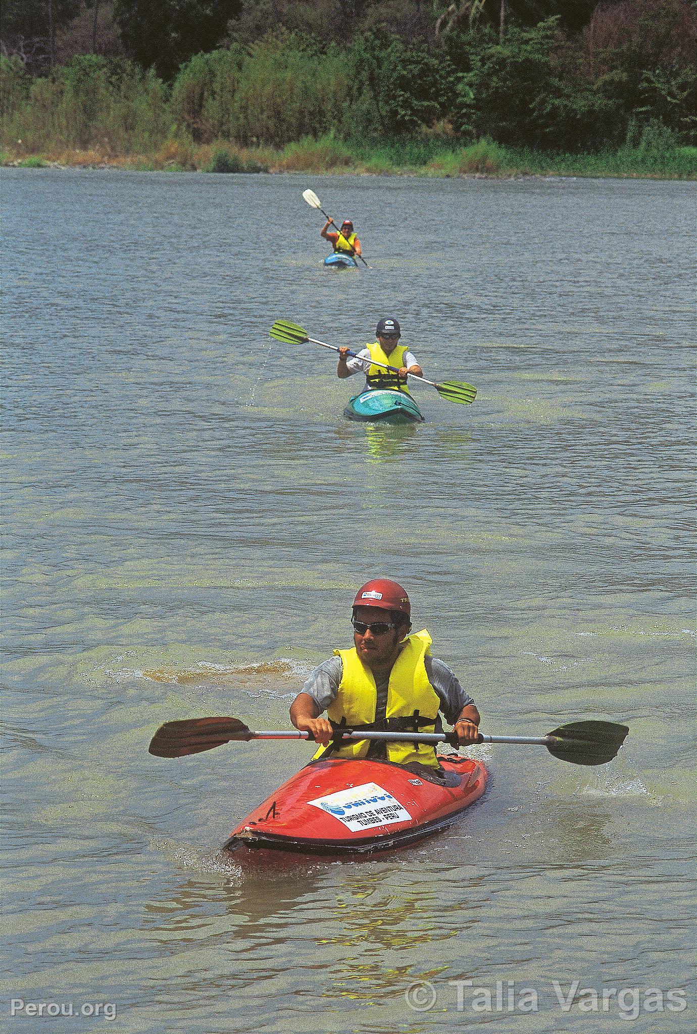 Kayak dans le Ro Tumbes