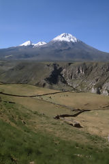 Volcan Yucamani