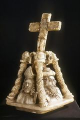 Crucifix sur socle (XIXe sicle), cole Ayacuchana