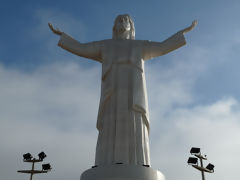 Le Christ du Pacifique, Lima