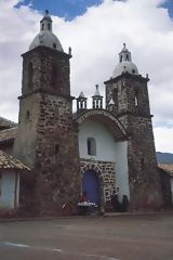 Temple colonial  Raqchi