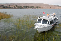 Bateau sur le Lac Titicaca