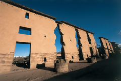 Temple de Wiracocha, Raqchi