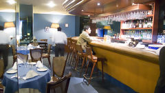 Intérieur du Boli Bar